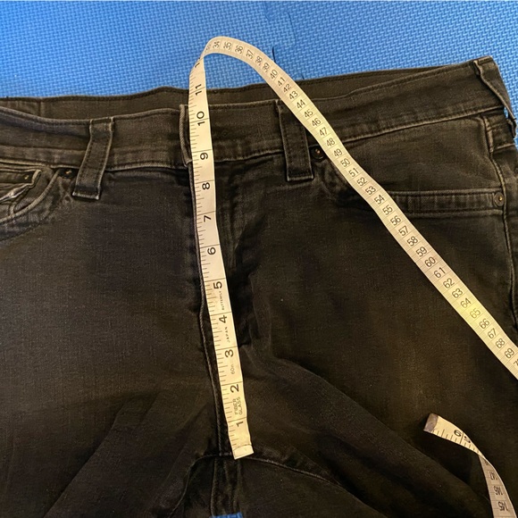 True Religion Mens 38x28 Black Ricky Relaxed Straight Stretch Flap Button Pocket - Picture 7 of 16